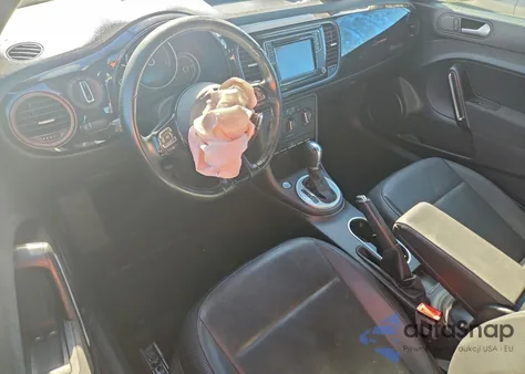 2018 Volkswagen Beetle S z USA, uszkodzony, nr VIN 3VWFD7AT4JM708196